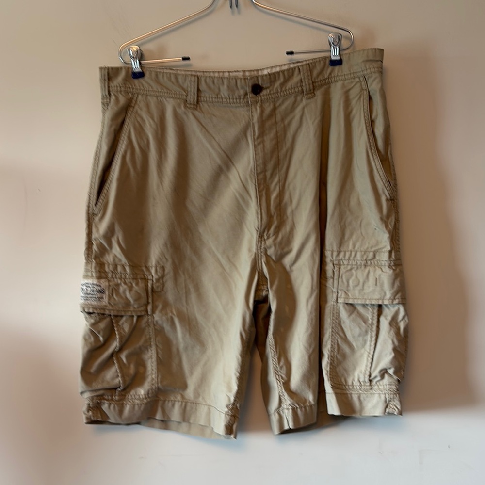 Polo by Ralph Lauren Tan Cargo Shorts Lightweight Design